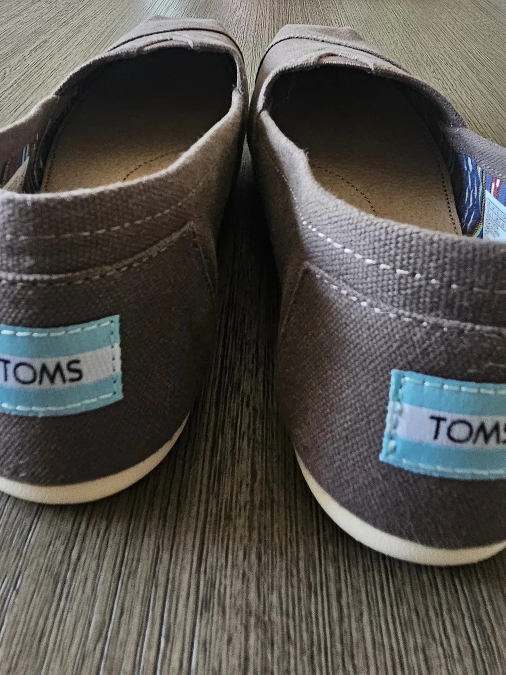 Toms Slip-On Canvas Shoes in Ash